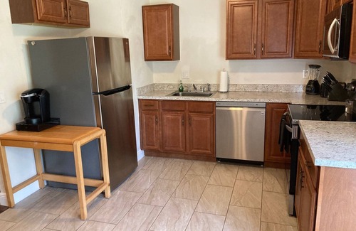 Fellowship House | 8 minutes to World Equestrian Center! Pet-friendly home that sleeps 8.
