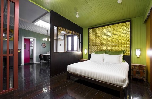 Chan Kasem Bed & Breakfast | 8 Pax. Self-Serviced @ Art & Tiles Gallery