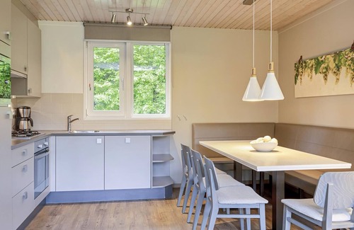 Leiwen House | 8-person bungalow in the holiday park Landal Sonnenberg