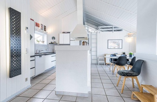 Nørre Lyngvig House | 8 person holiday home in Hvide Sande