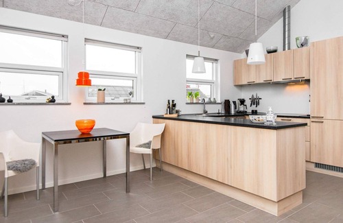 Nørre Lyngvig House | 8 person holiday home in Hvide Sande