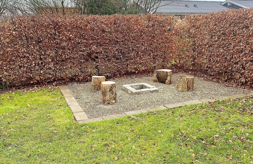 Pøt Strandby House | 8 person holiday home in Juelsminde-By Traum
