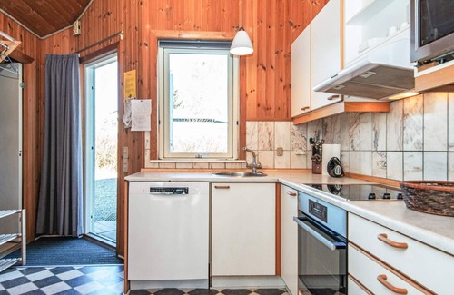 Pøt Strandby House | 8 person holiday home in Juelsminde-By Traum