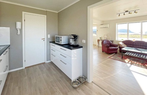 Bremanger House | 8 person holiday home in Bremanger