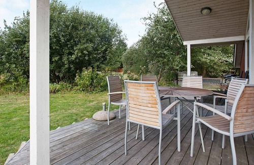 Dannemare House | 8 person holiday home in Dannemare