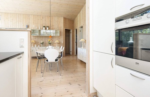 Fjellerup House | 8 person holiday home in Glesborg