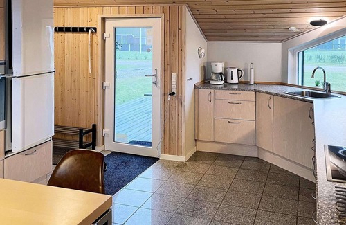 Egense House | 8 person holiday home in Storvorde