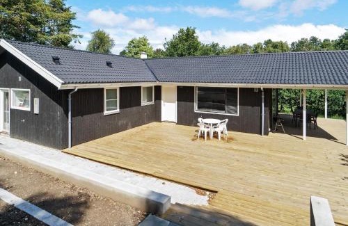 Melby House | 8 person holiday home in Melby