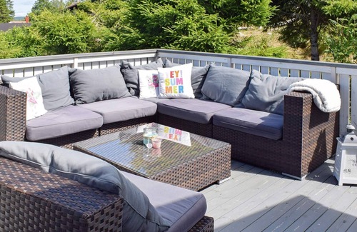 Halden House | 8 person holiday home in Berg