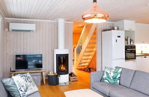 Risor House | 8 person holiday home in Risør-By Traum