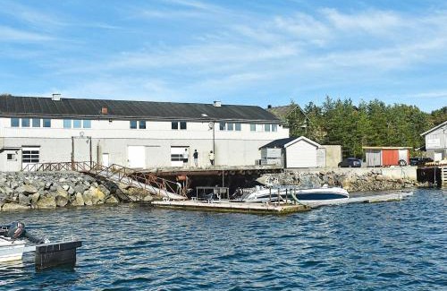 Oksvoll House | 8 person holiday home in Oksvoll
