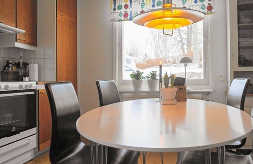 Lerum House | 8 person holiday home in LERUM