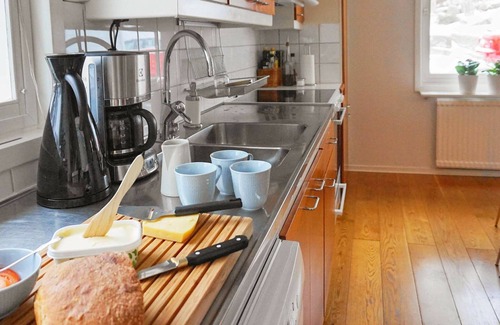 Lerum House | 8 person holiday home in LERUM