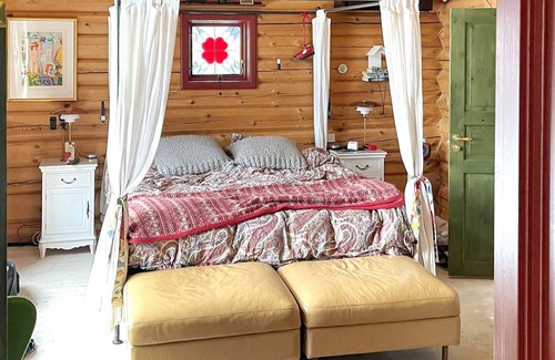 Dalarna House | 8 person holiday home in MORA
