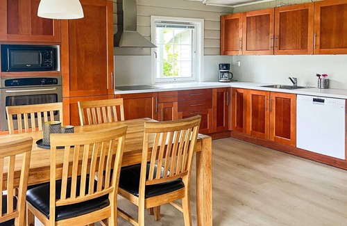 Strand Municipality House | 8 person holiday home in jørpeland-By Traum