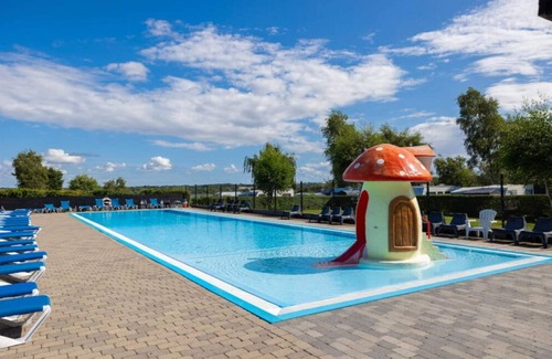 Vipperod House | 8 person holiday park home in Vipperod