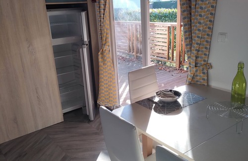Condrieu House | 8-person mobile home, ideal for families! Sheets & towels included