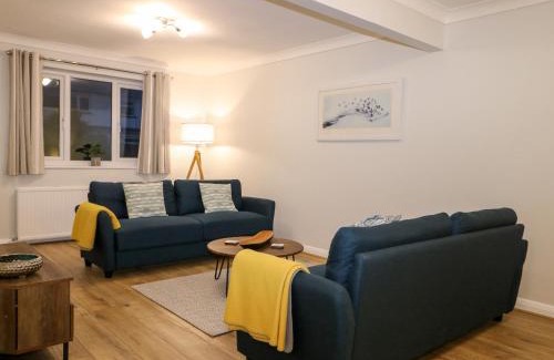 Middleton-on-Sea House | 8 Sea Way