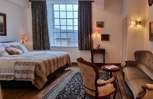 Schinnen Bed & Breakfast | 8 to 14 persons Terborgh Castle deluxe package
