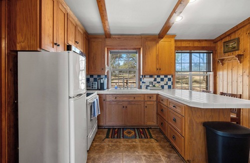 Llano Cabin | 80 acre Ranch with Private Creekfront Cabin