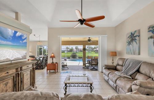 Long Meadow House | 80 Long Meadow