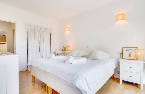 Costa de los Pinos Apartment | 80 m² Apartment ∙ 2 bedrooms ∙ 4 guests