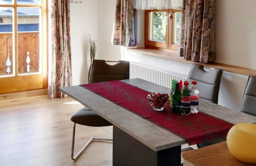 See Apartment | 80 m² Apartment ∙ 3 bedrooms ∙ 6 guests