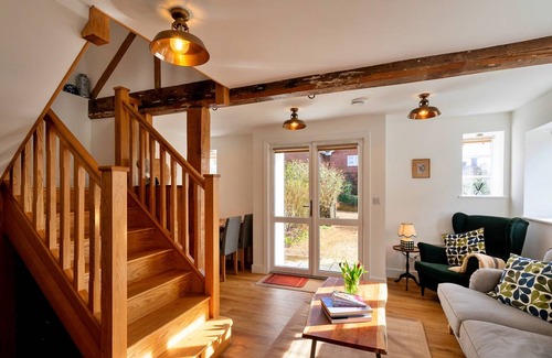 Chilton Foliat Cottage | 80 m² Cabin ∙ 2 bedrooms ∙ 4 guests
