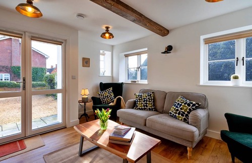 Chilton Foliat Cottage | 80 m² Cabin ∙ 2 bedrooms ∙ 4 guests
