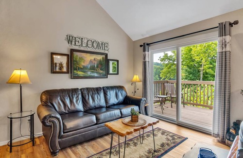 Table Rock Condo | 80 m² Condo ∙ 2 bedrooms ∙ 4 guests