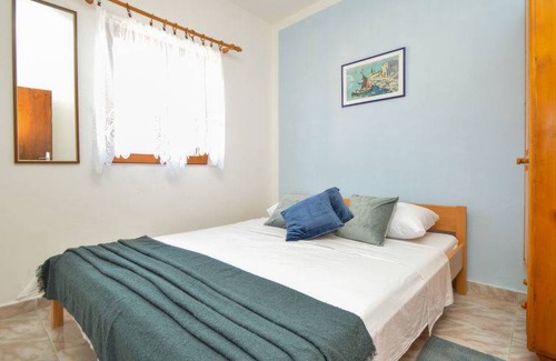 Zirje House | 80 m² House ∙ 4 bedrooms ∙ 8 guests