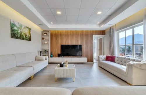 Al Gissemari House | 800 Mountain Resort Vacation House