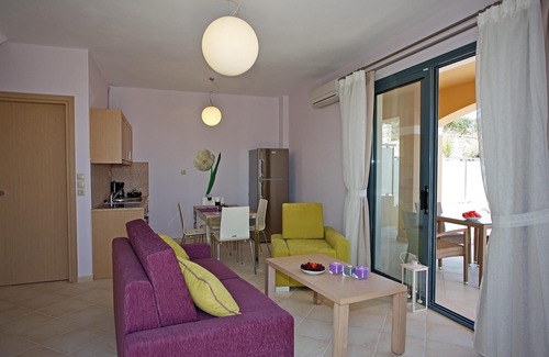 Adelianos Kampos Villa | 800m. from the sea, Private Pool, Free Breakfast, Sea View, Family Friendly