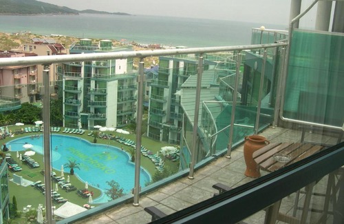 Primorsko Apartment | 802, spacy apm with sea view.