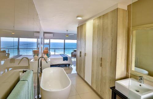 Sheffield Beach Apartment | 804 Villa Royale