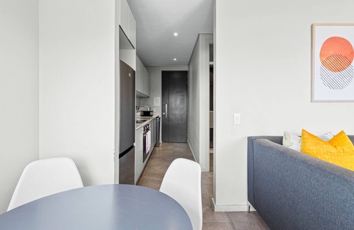 Windermere Apartment | 806 2SIX2 Florida Road