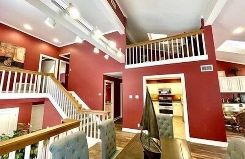 Mount Ida Condo | 80BPD, Four bedroom, two 1/2 bath log-sided condo with lake view , garage by RedAwning
