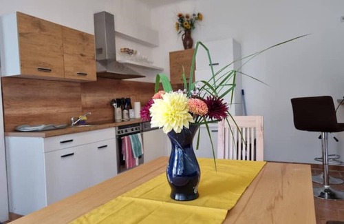 Traiskirchen House | 80m2 Holiday Home on a Farm south of Vienna