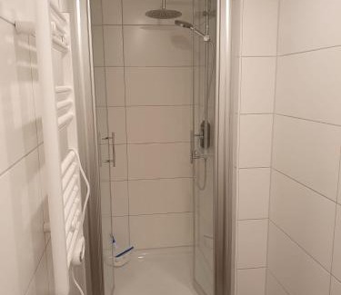 Altperlach Apartment | 80m2 ruhige 3 Zimmer Duplexwohnung mit schönem Garten in Altperlach