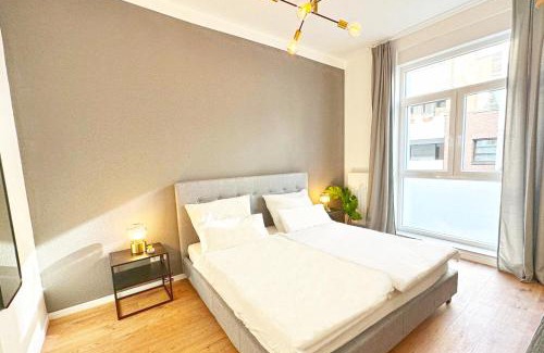 Krefeld Apartment | 80qm Apartment in Krefeld zentral gelegen mit hohen Decken - BEUYS Apartments - Krefeld