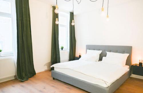 Krefeld Apartment | 80qm Apartment in Krefeld zentral gelegen mit hohen Decken - BEUYS Apartments - Krefeld