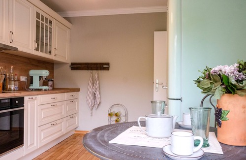 Saarlouis Apartment | 80qm Ruhige, Grüne Innenstadtlage 10 Min. zur Pulsierenden Altstadt