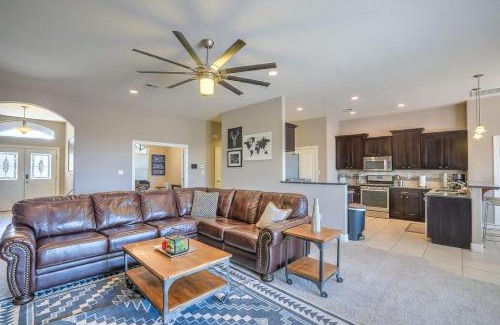 Alamogordo House | 817 Shiprock Spacious 5BD 3BATH near Golf Course