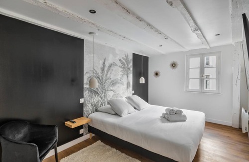 Dinan - Saint-Malo Apartment | 82 m² Apartment ∙ 2 bedrooms ∙ 6 guests