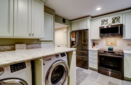 Harbour Town Condo | 823 Ketch Court - Sea Pines Townhouse in Harbourtown-Quick walk to the Marina
