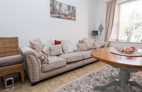 Tarporley House | 83 High Street