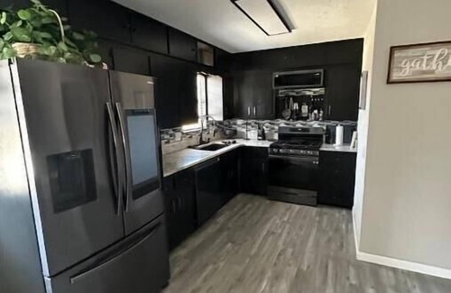 Springfield House | 85 inch TV Big Beds
