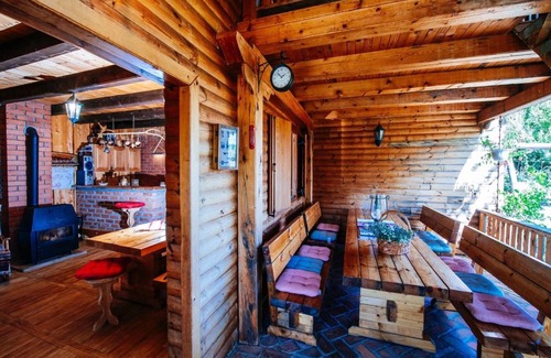 Lovinac House | 85 m² House ∙ 2 bedrooms ∙ 4 guests