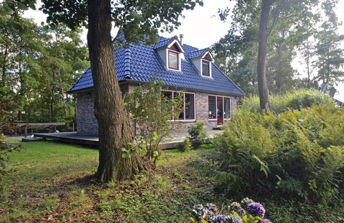 Haren House | 85 m² House ∙ 2 bedrooms ∙ 5 guests