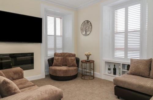 Jedburgh House | 85C Bongate